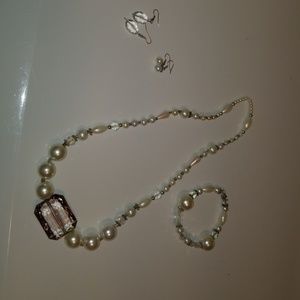 Pearl necklace,  bracelet,  and earrings set 2pair